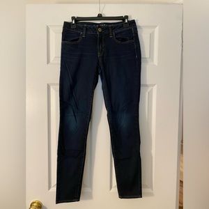 American Eagle Outfitters Women’s Super Stretch Jeggings Size 6 REG Dark Wash